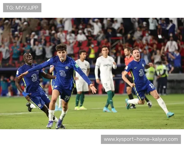 埃弗顿后场出球选择更稳,减少失误 埃弗顿后场出球选择更稳,减少失误